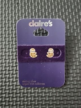 Claire's Gold-tone Sloth Stud Earrings on Purple Card